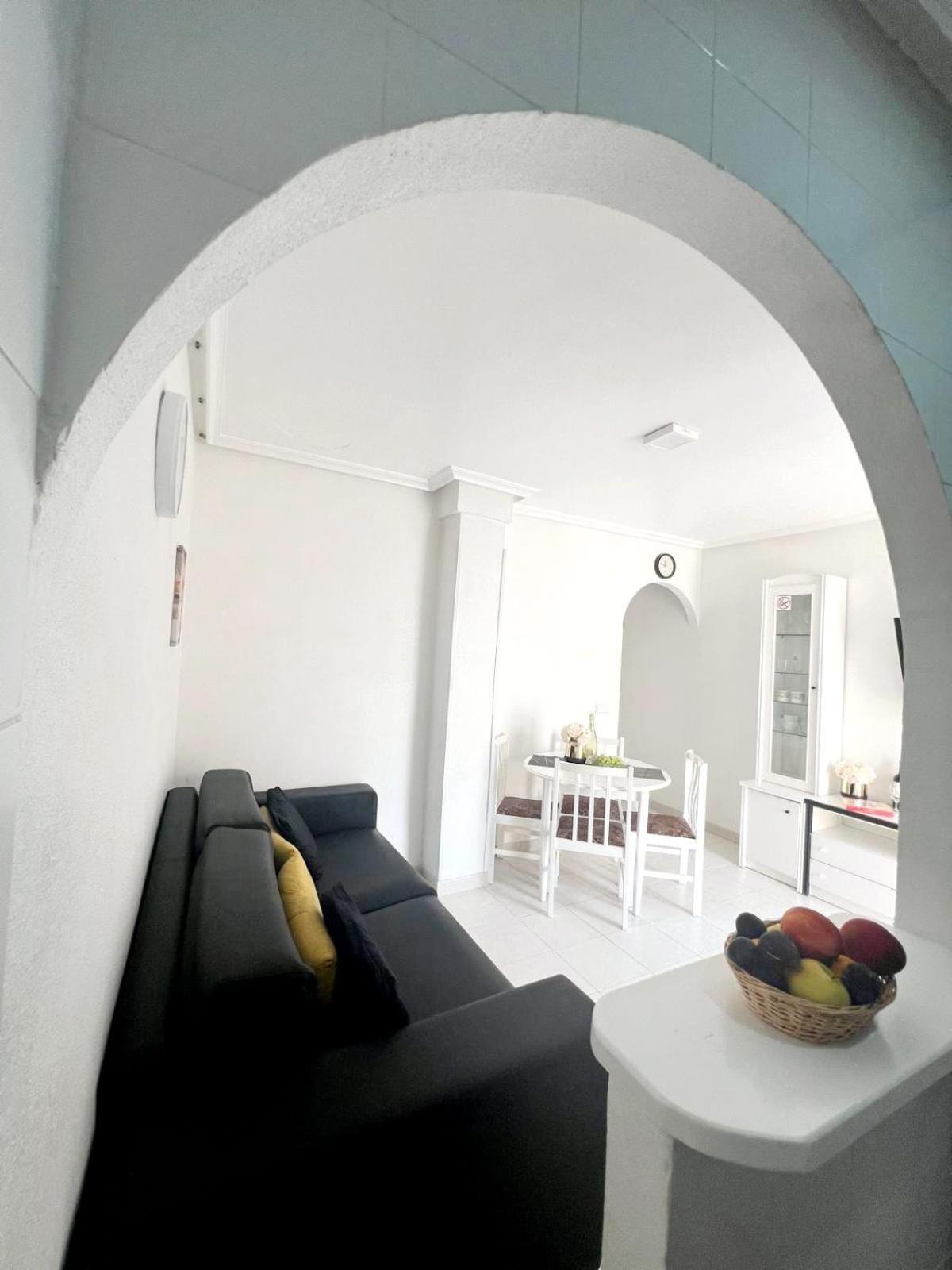 Holiday Apartment Torrevieja Exterior photo