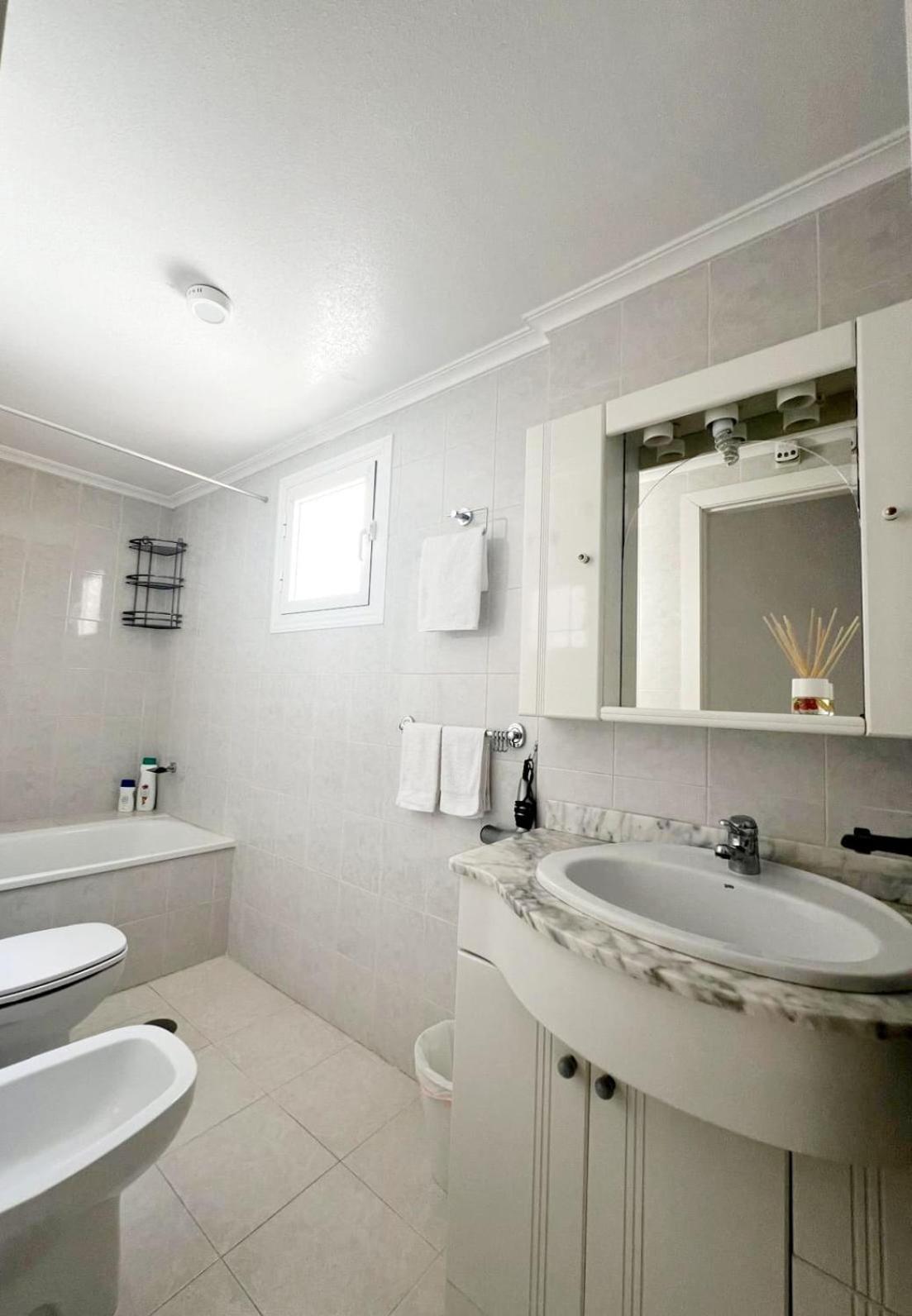 Holiday Apartment Torrevieja Exterior photo